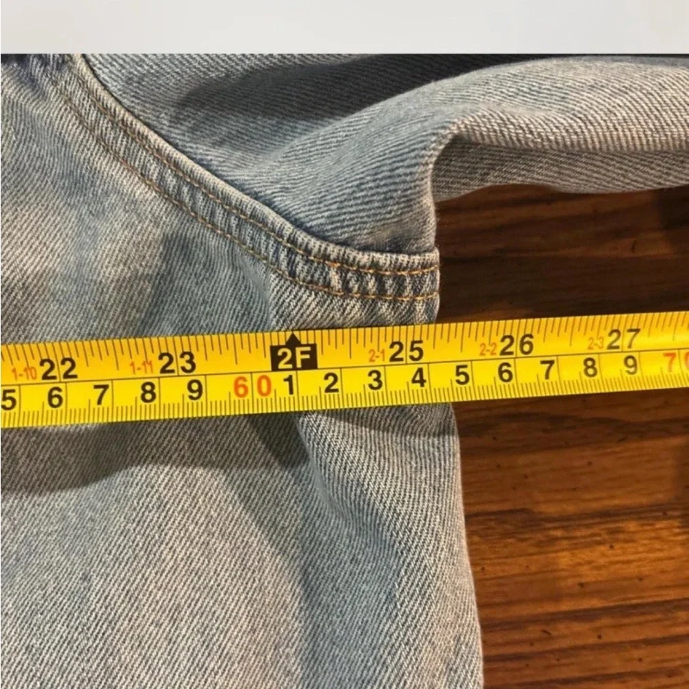 Levi’s Trucker Jacket XL PC9-A5782-0002 Distressed Denim Fade Button Front 25x30 - Picture 8 of 9